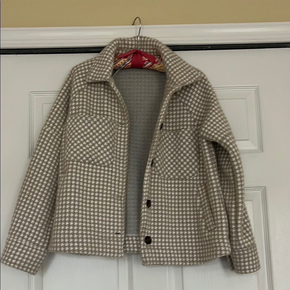 Stylish Houndstooth Jacket